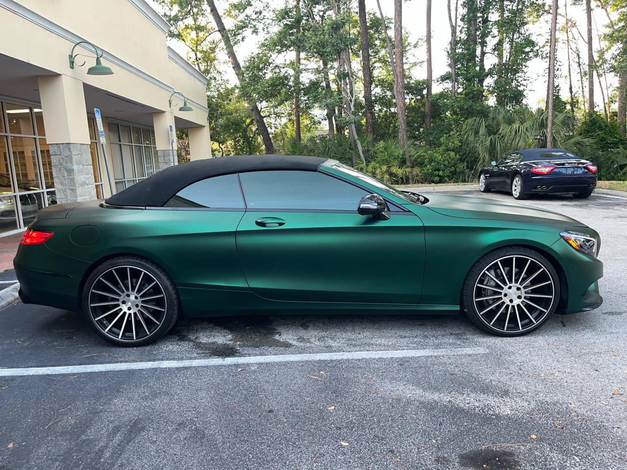Used 2017 Mercedes-Benz S 550 Cabriolet image 18