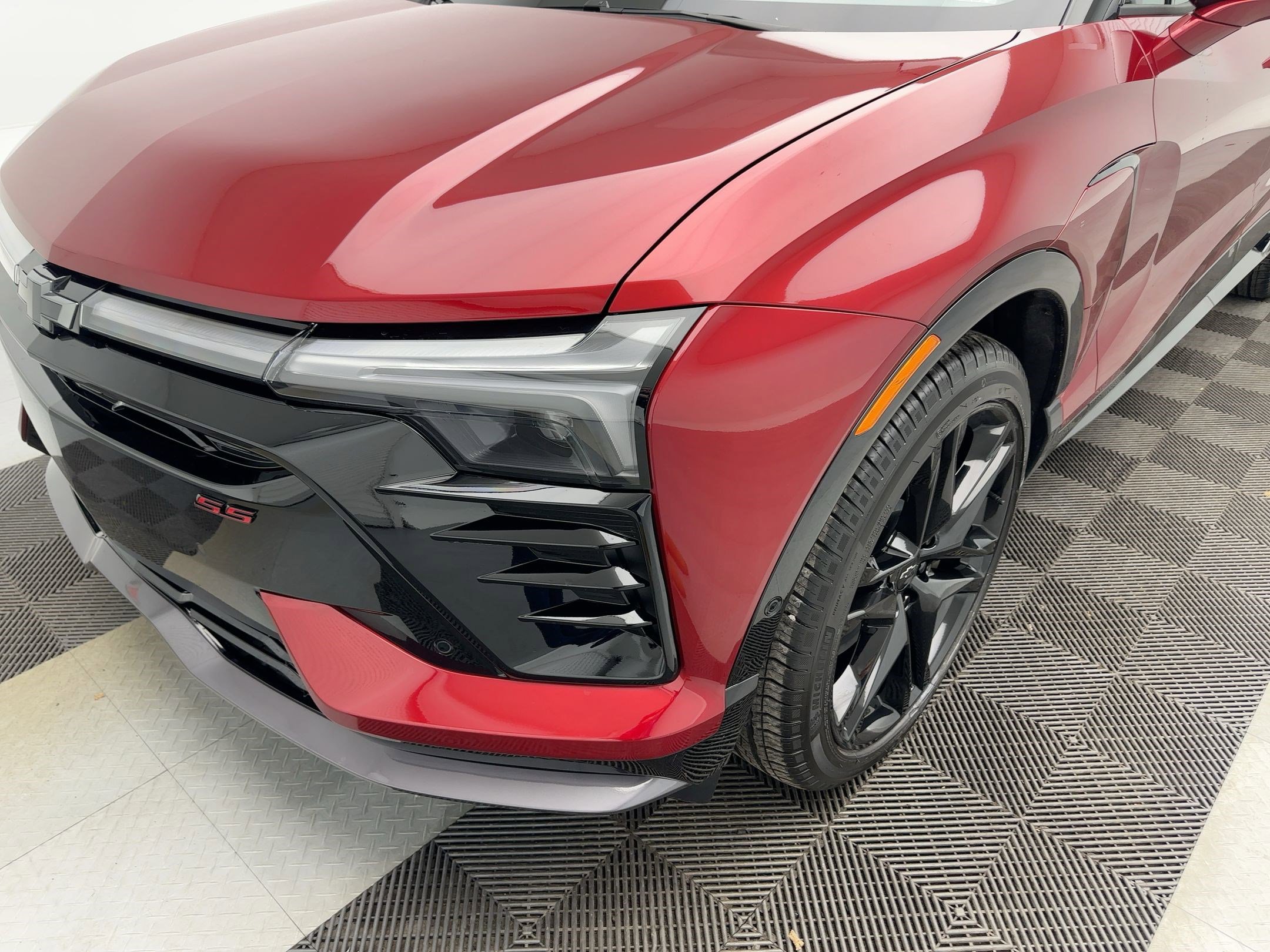 New 2026 Chevrolet Blazer EV SS w/ LPO, Blackout Package image 11
