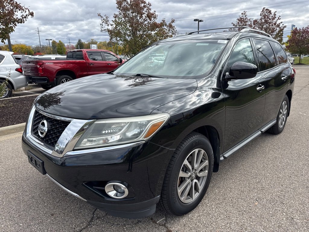 Used 2014 Nissan Pathfinder SV w/ Cargo Package