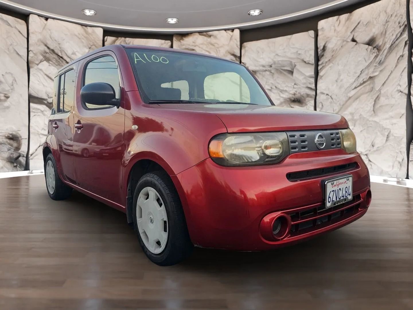 Used 2012 Nissan Cube 1.8 w/ Interior Designer Pkg FWD image 2