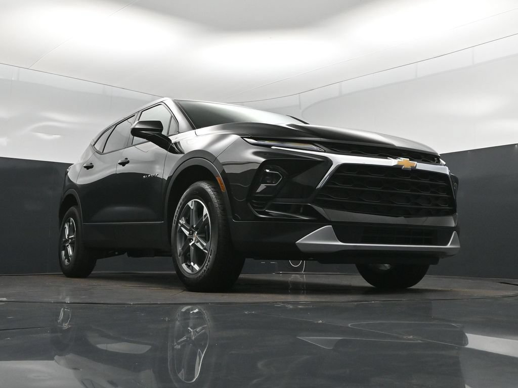 New 2026 Chevrolet Blazer LT FWD image 44