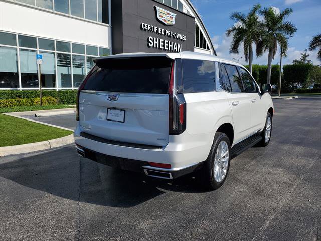 Certified 2024 Cadillac Escalade Luxury RWD image 5