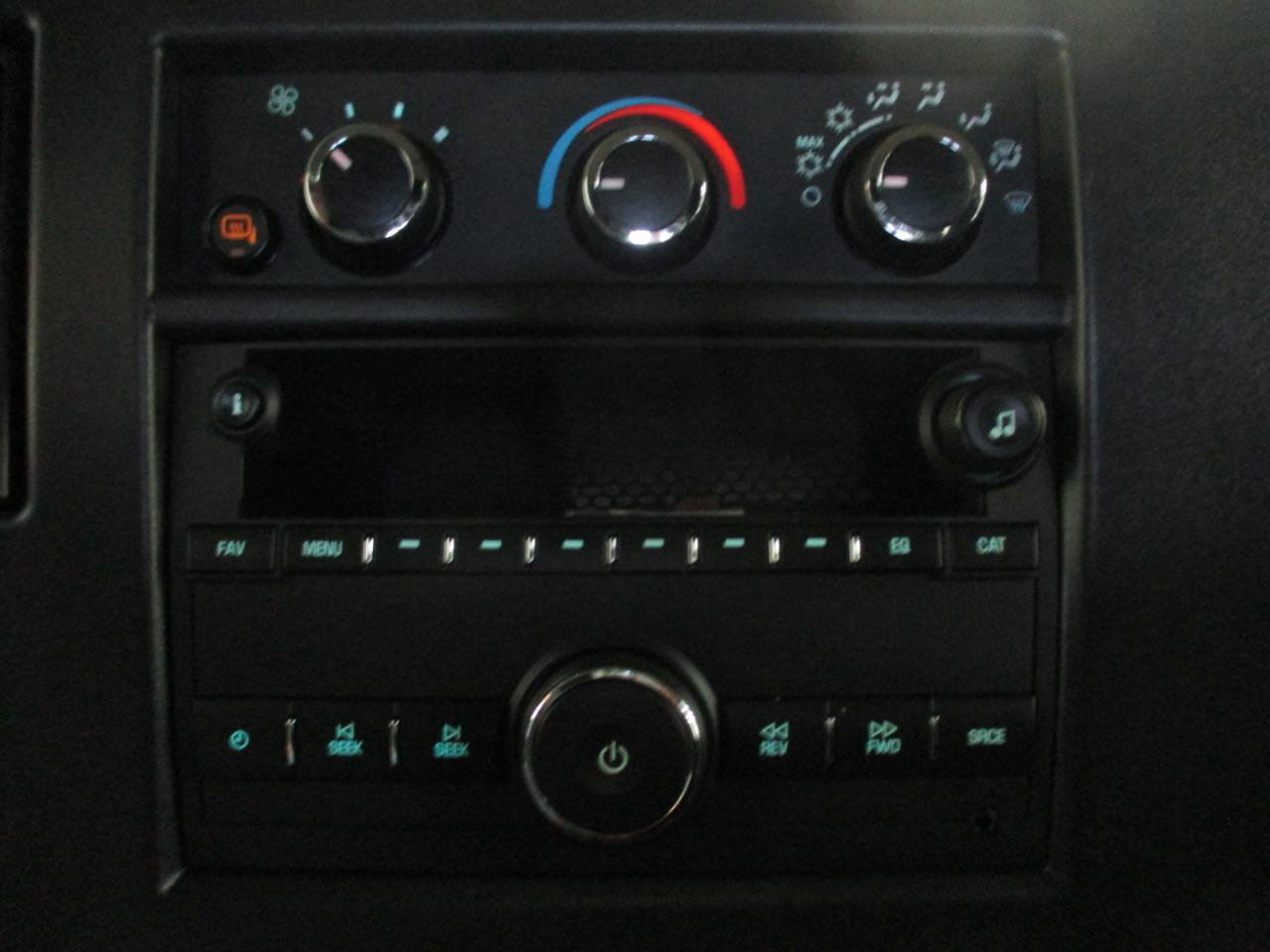 Used 2024 GMC Savana 2500 w/ Driver Convenience Package image 17