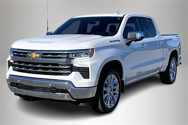 Used 2024 Chevrolet Silverado 1500 LTZ w/ LTZ Premium Package image 2