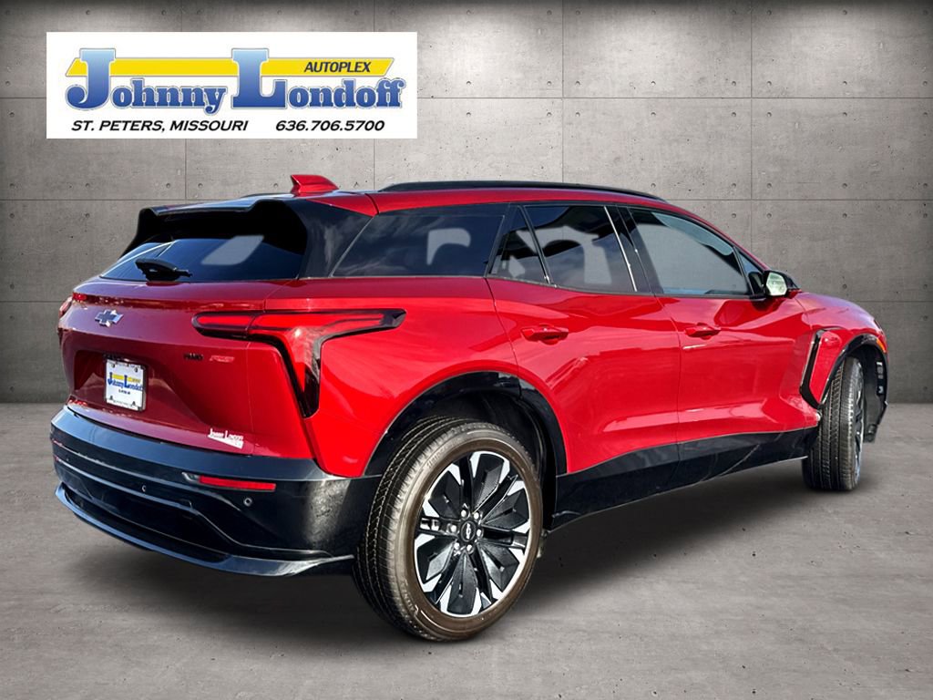 Used 2024 Chevrolet Blazer EV RS image 2