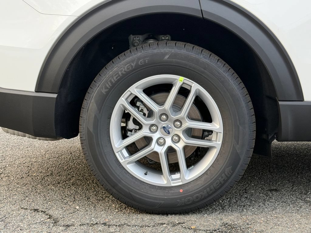 New 2027 Ford Explorer Active AWD/4WD image 7
