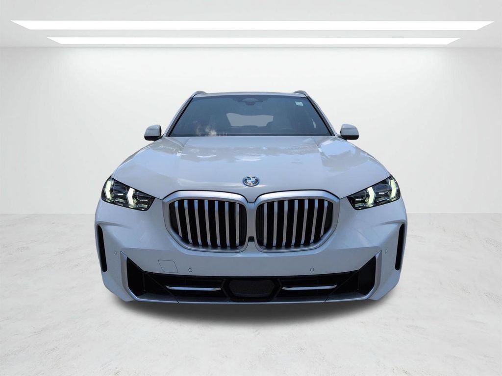 New 2026 BMW X5 xDrive50e w/ Climate Comfort Package AWD/4WD image 9