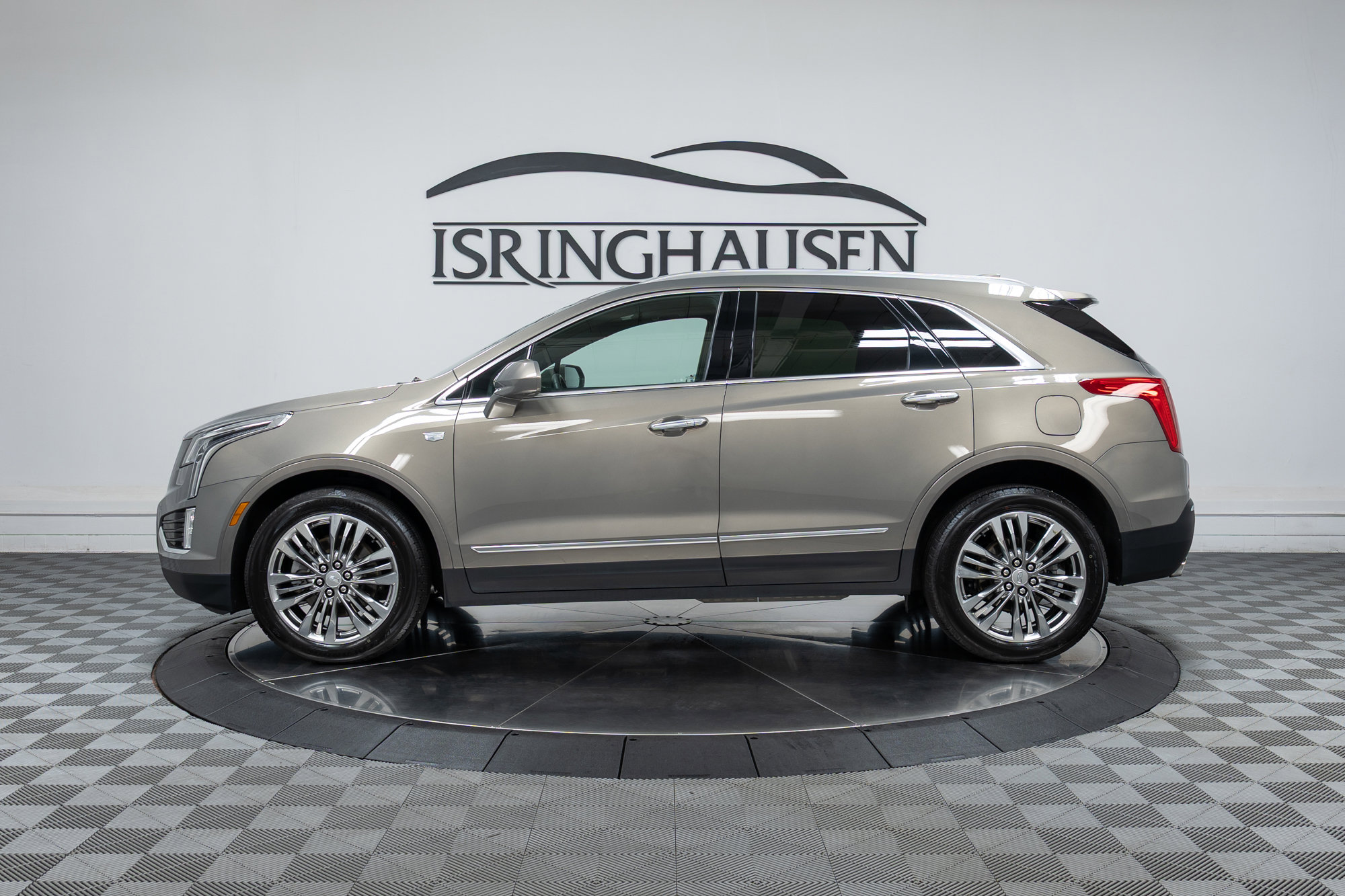 Used 2017 Cadillac XT5 Premium Luxury image 8