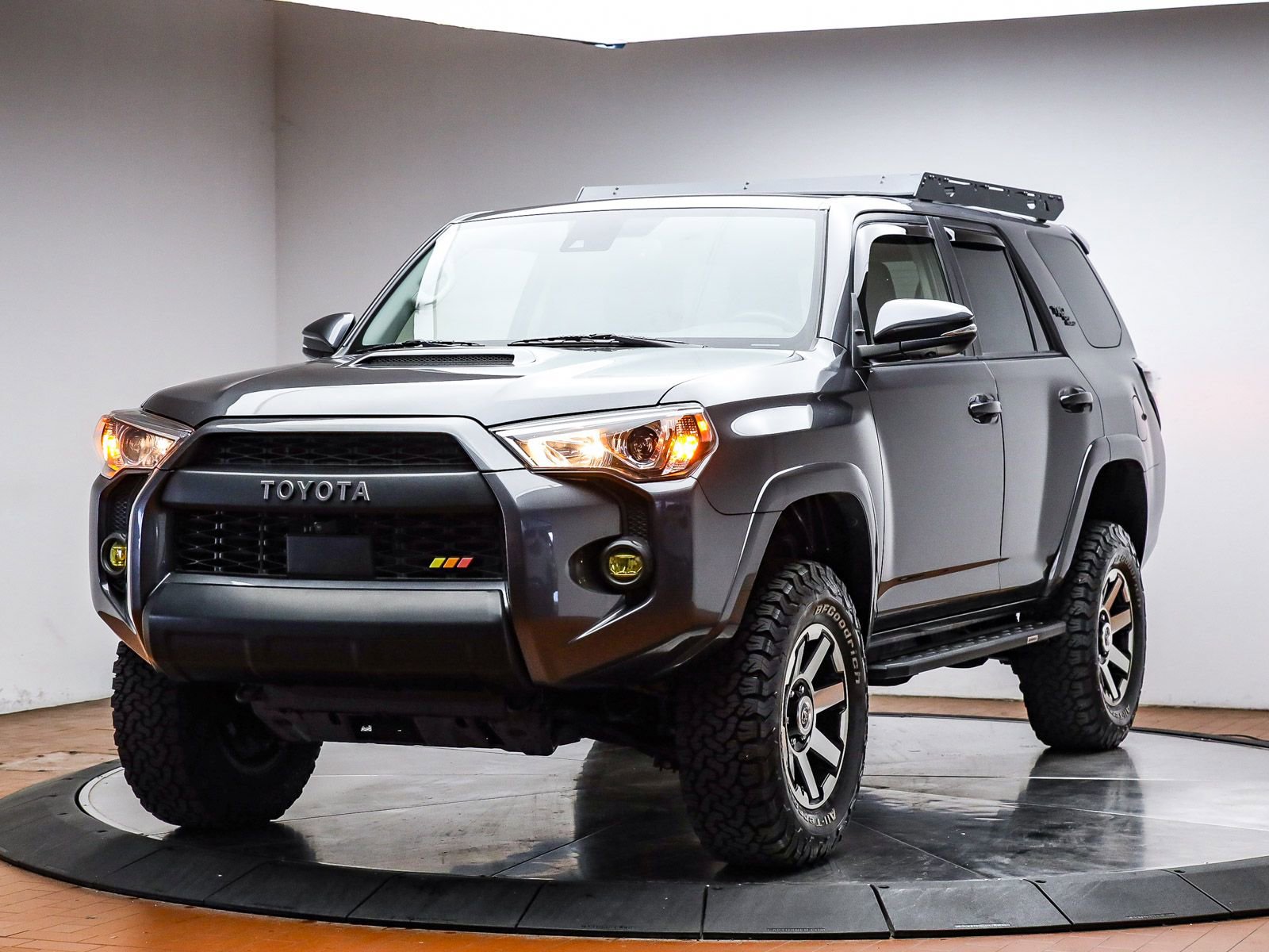 Used 2023 Toyota 4Runner TRD Off-Road Premium w/ Off Road Premium Plus Package image 1