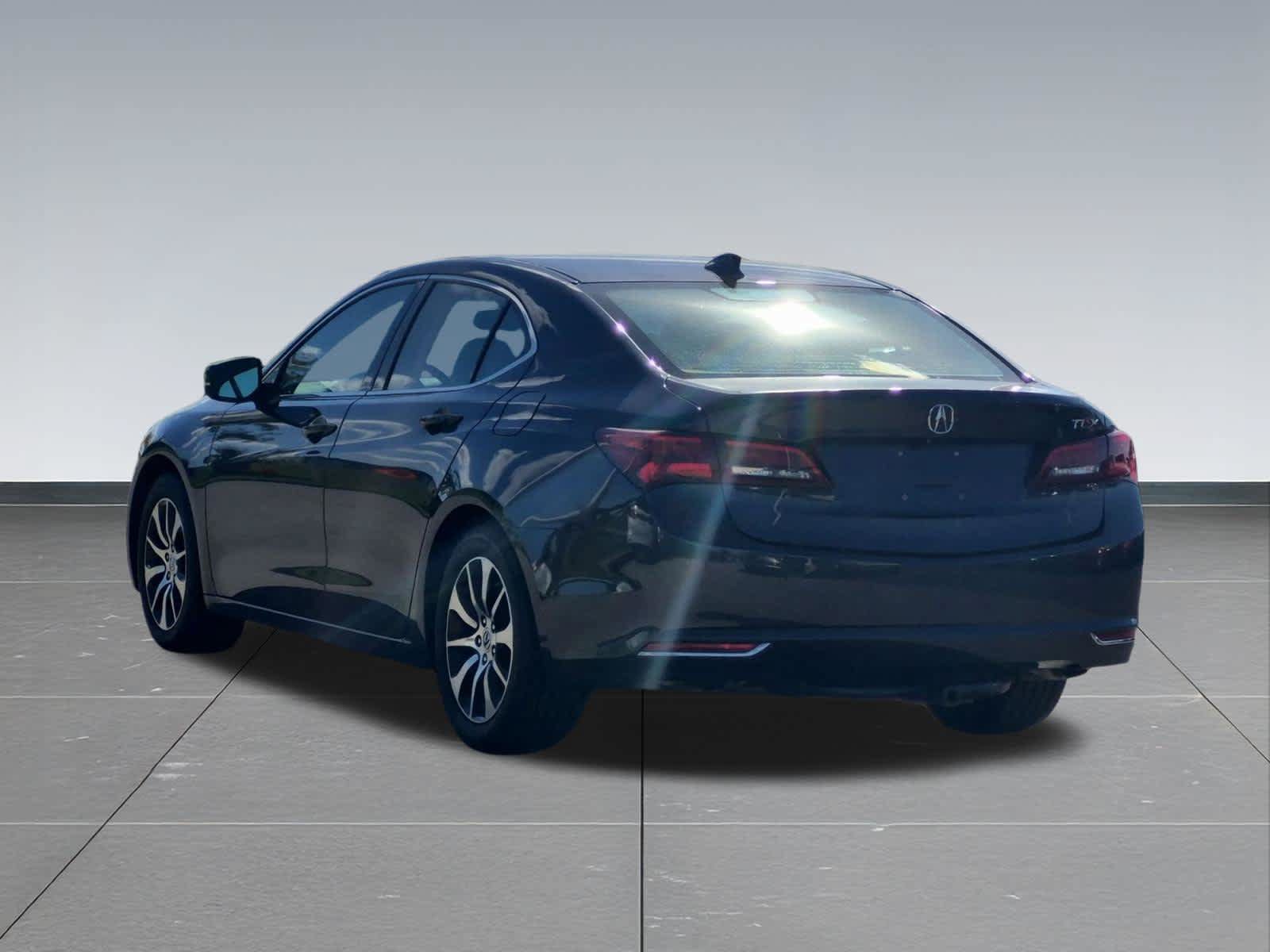 Used 2015 Acura TLX FWD image 4