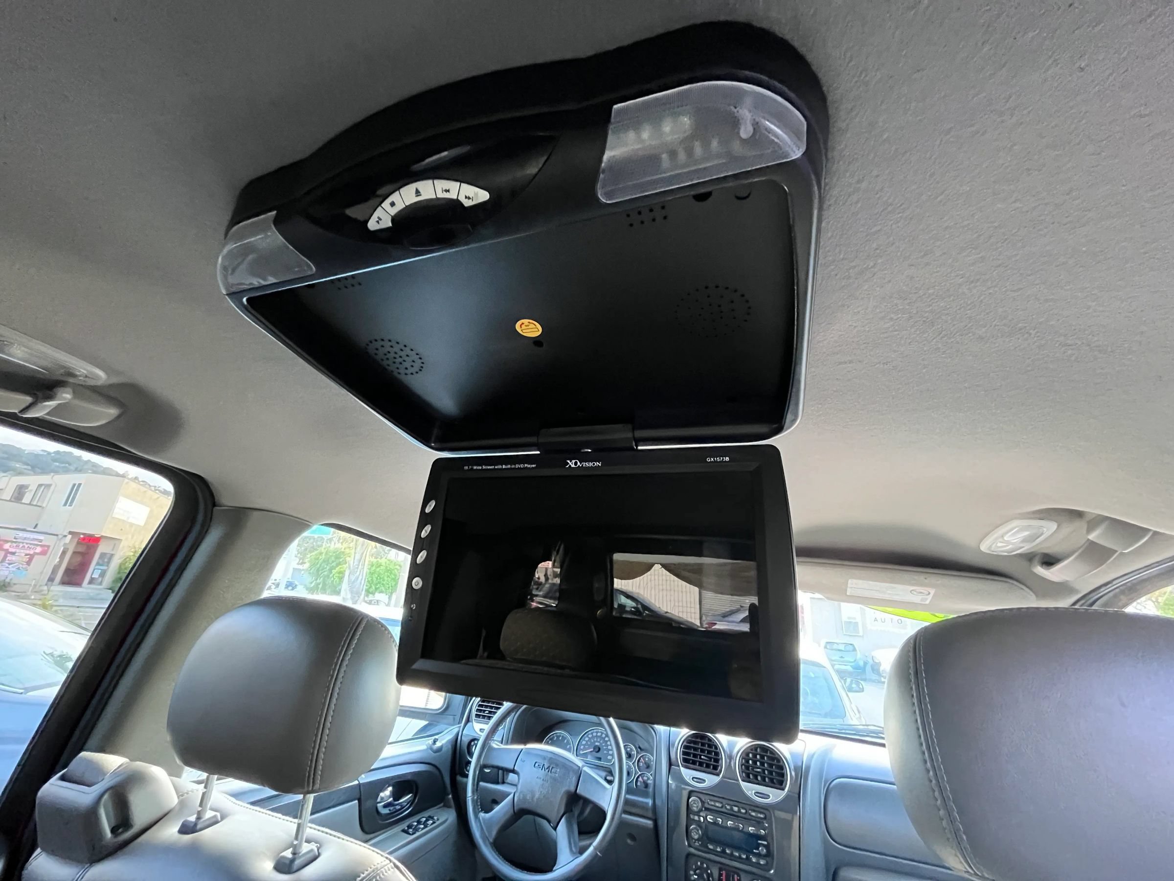 Used 2004 GMC Envoy XUV SLE w/ 1SB Preferred Equipment Group RWD image 23