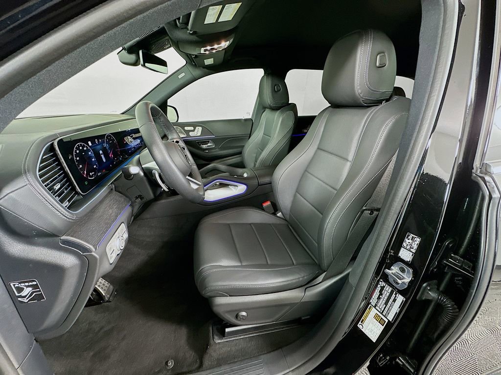 Used 2025 Mercedes-Benz GLS 450 4MATIC image 21