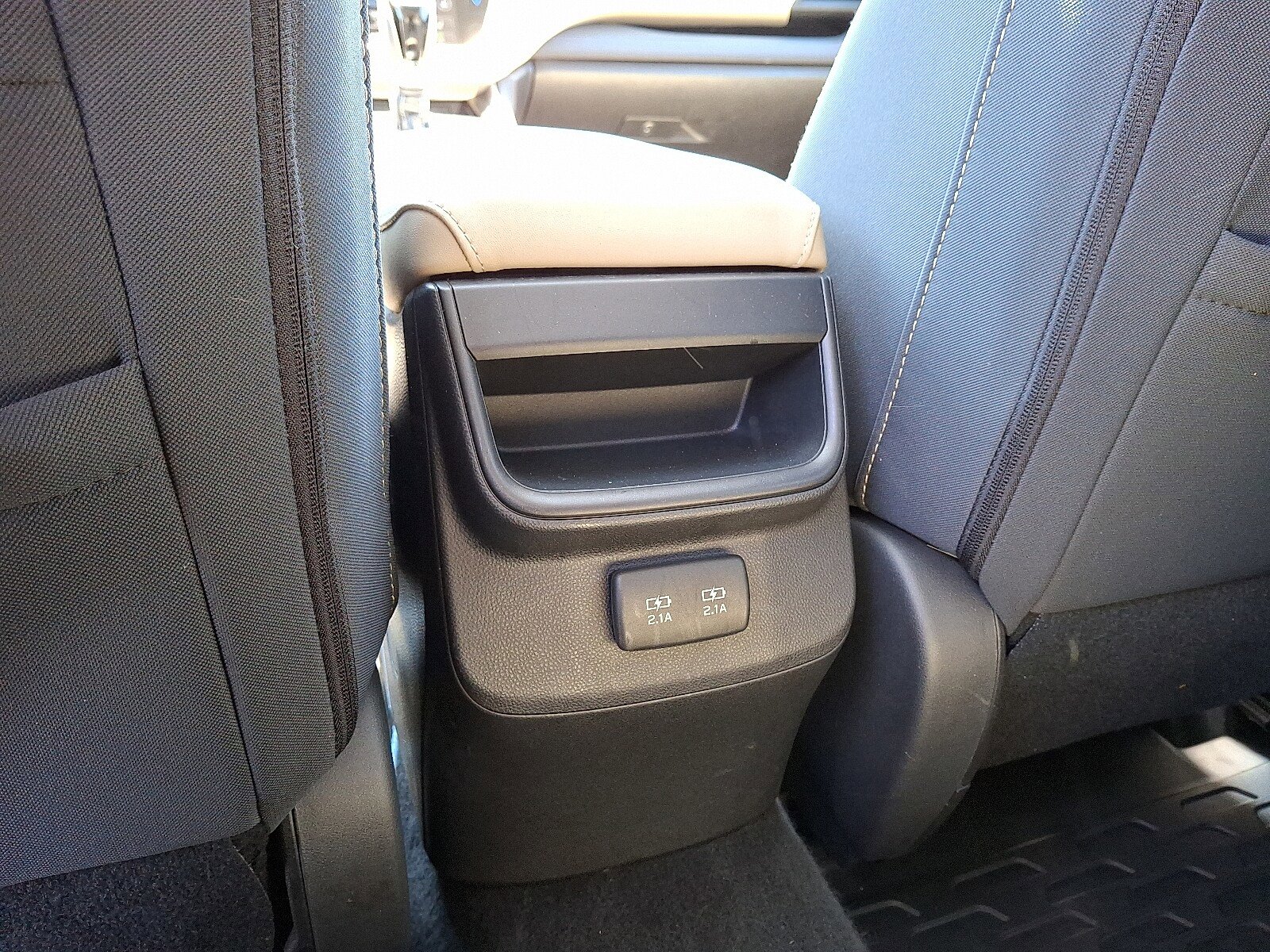 Used 2020 Subaru Outback Premium AWD/4WD image 12
