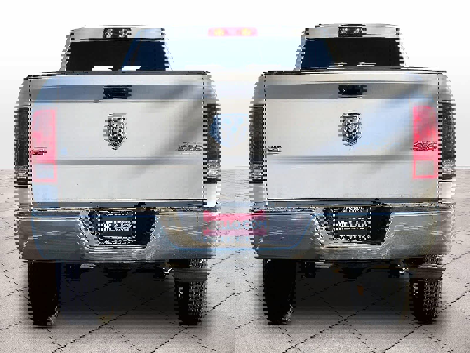 Used 2024 RAM 1500 Classic SLT image 7