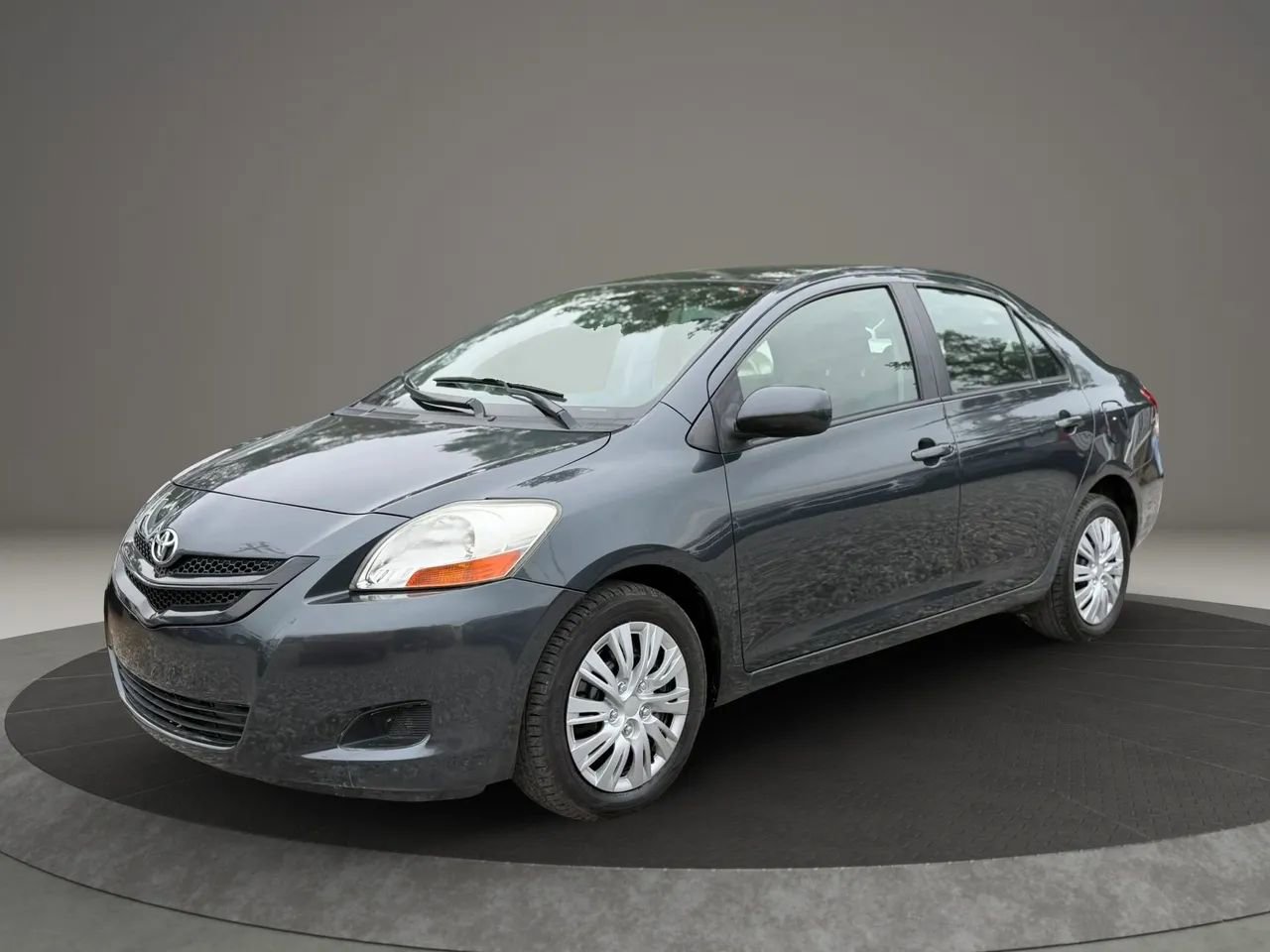 Used 2007 Toyota Yaris S FWD image 1