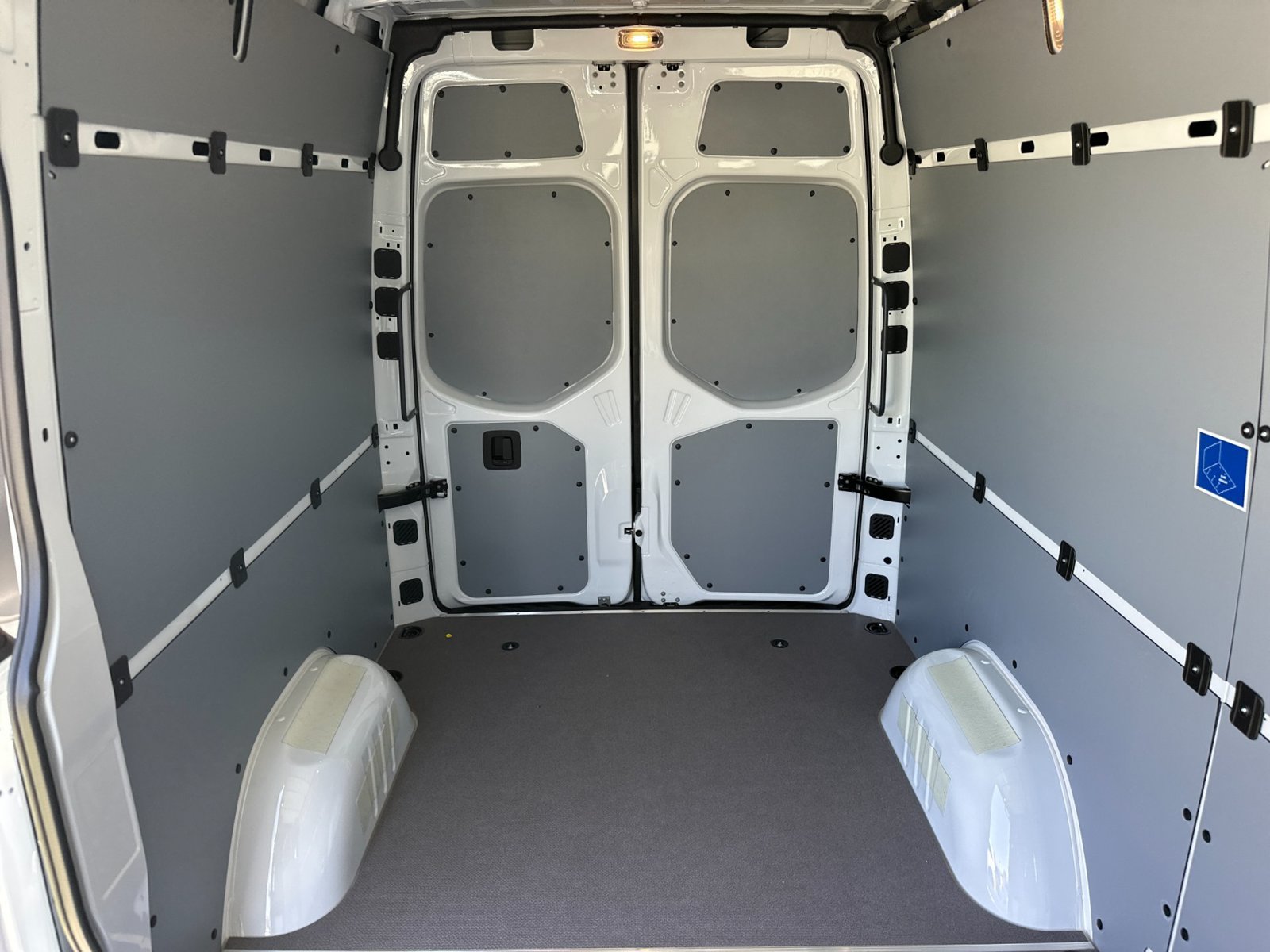 New 2026 Mercedes-Benz Sprinter 2500 image 17