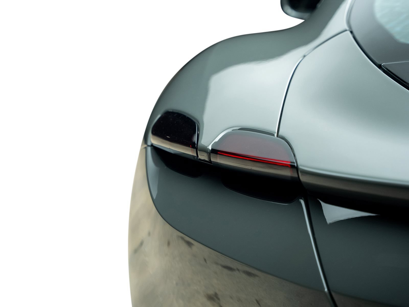 Used 2022 Ferrari Roma RWD image 13