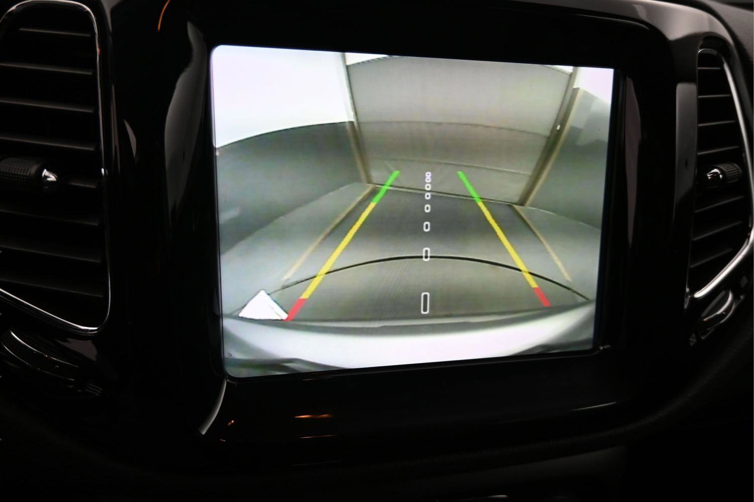 Used 2021 Jeep Compass Limited image 37