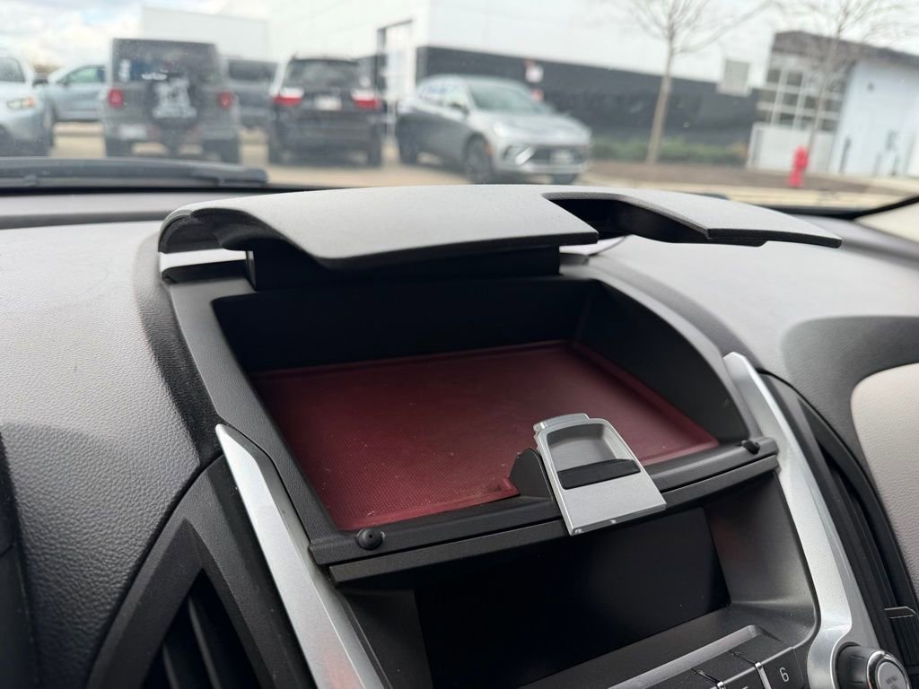 Used 2010 Chevrolet Equinox LS image 19