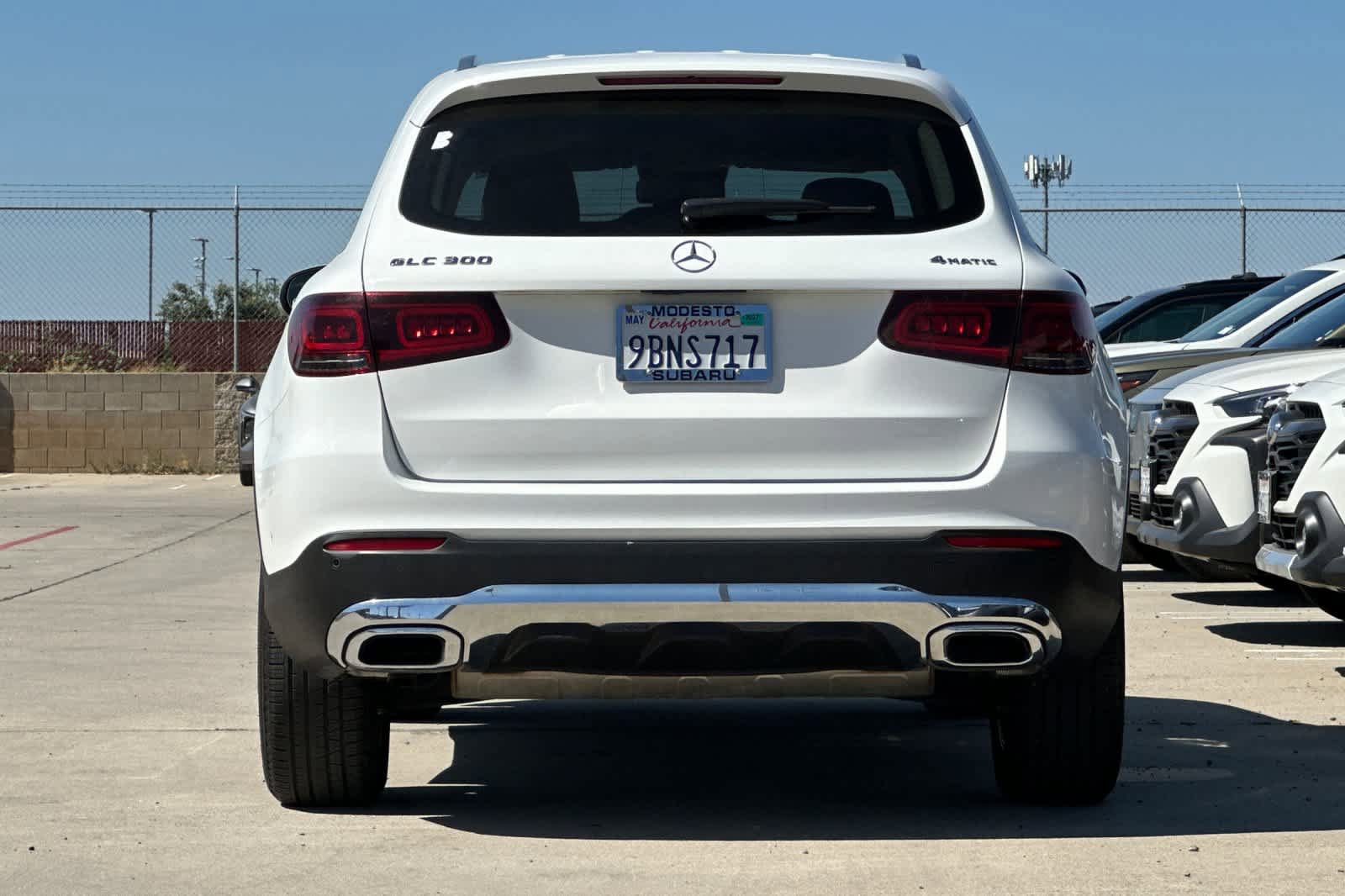 Used 2022 Mercedes-Benz GLC 300 4MATIC image 4