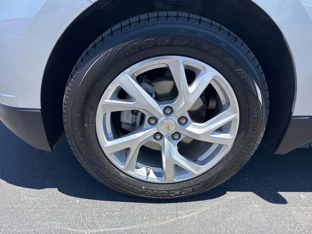 Used 2021 Chevrolet Equinox Premier FWD image 10