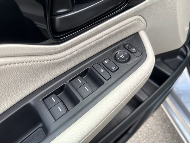 New 2026 Honda Odyssey Touring image 10