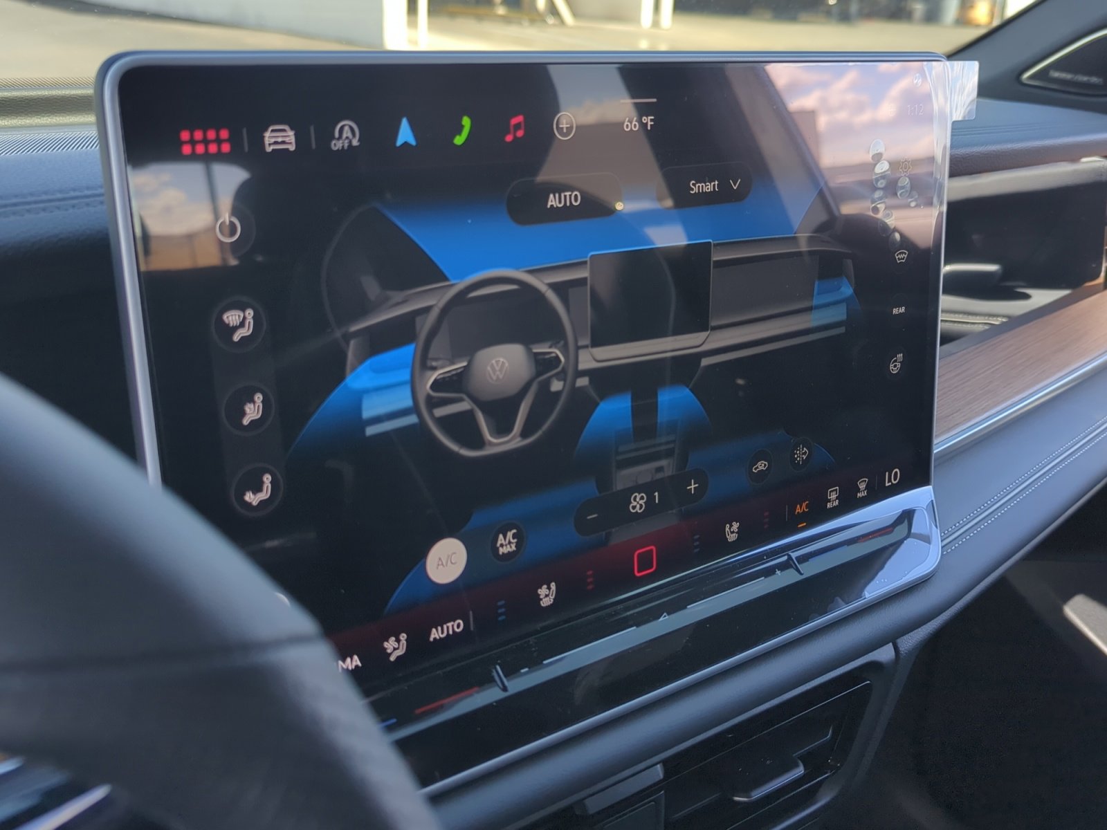 New 2026 Volkswagen Tiguan SEL R-Line image 12