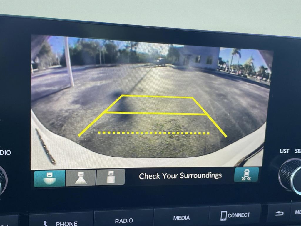 Used 2024 Honda Accord EX image 23