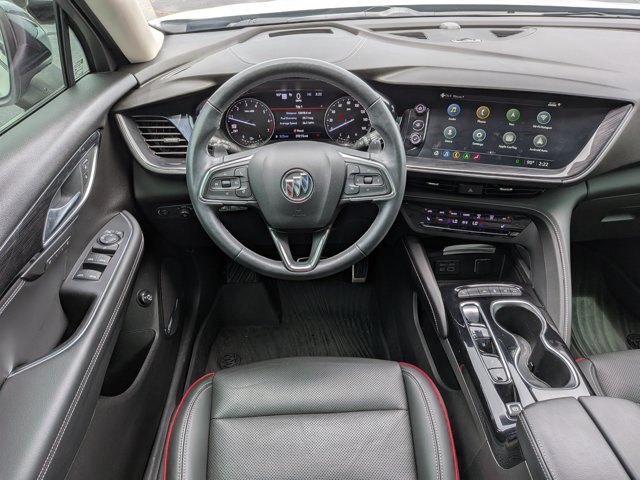 Certified 2022 Buick Envision Essence w/ Technology Package II FWD image 17