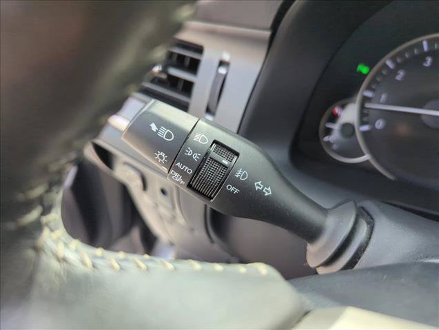 Used 2018 Lexus ES 350 w/ Luxury Package w/Wood Trim FWD image 18