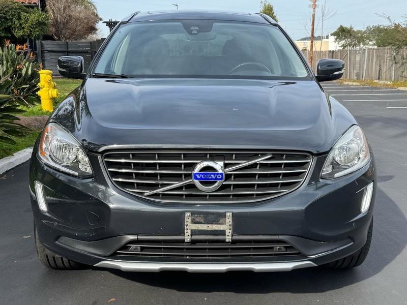 Used 2015 Volvo XC60 T5 Premier w/ Proximity Package FWD image 7