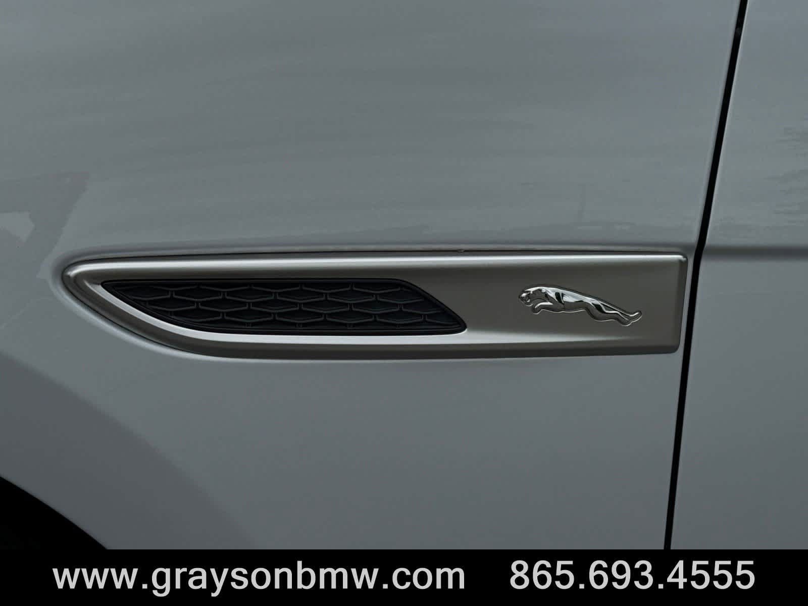Used 2023 Jaguar F-PACE S AWD/4WD image 10