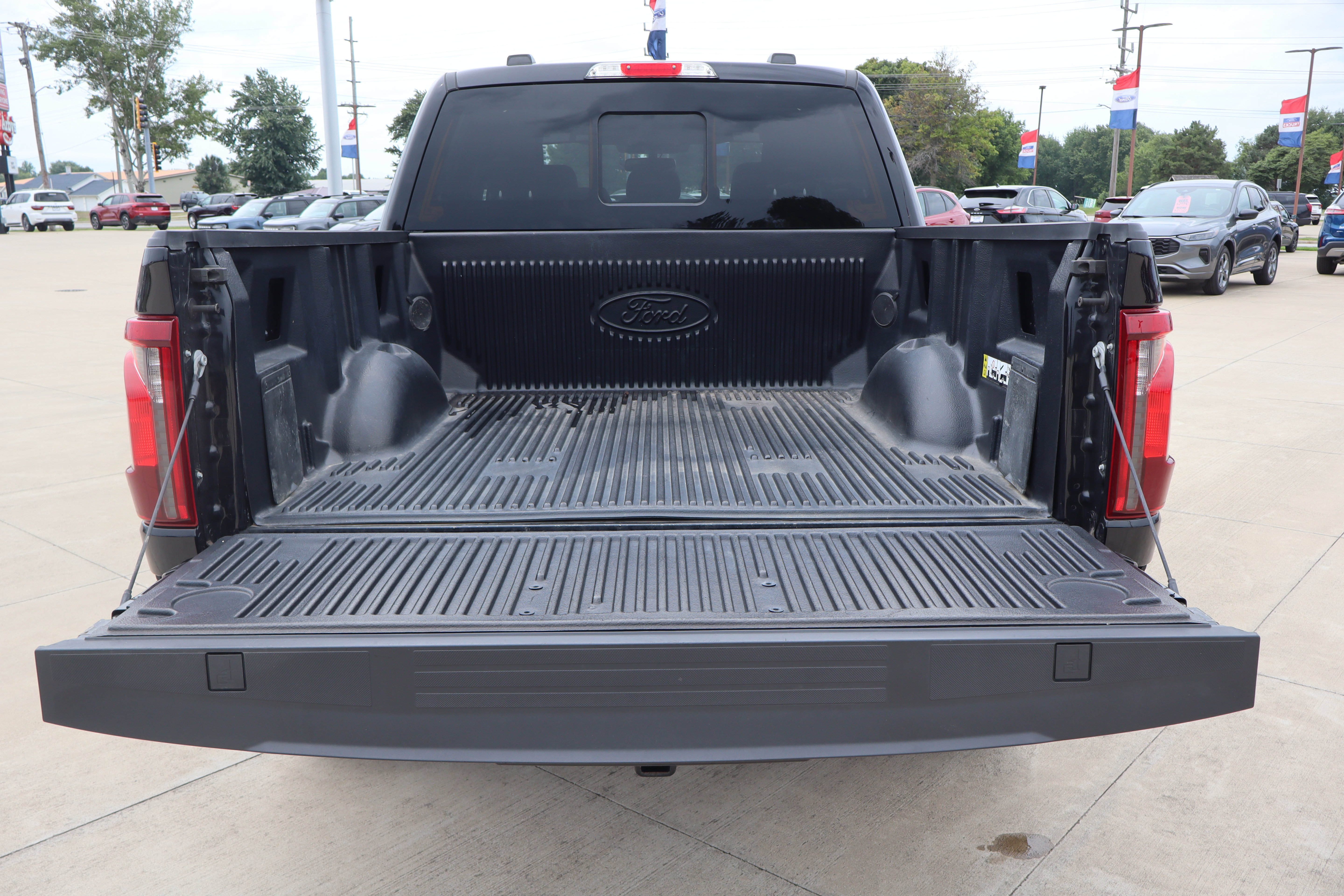 Used 2024 Ford F150 XLT w/ Equipment Group 302A MID AWD/4WD image 27
