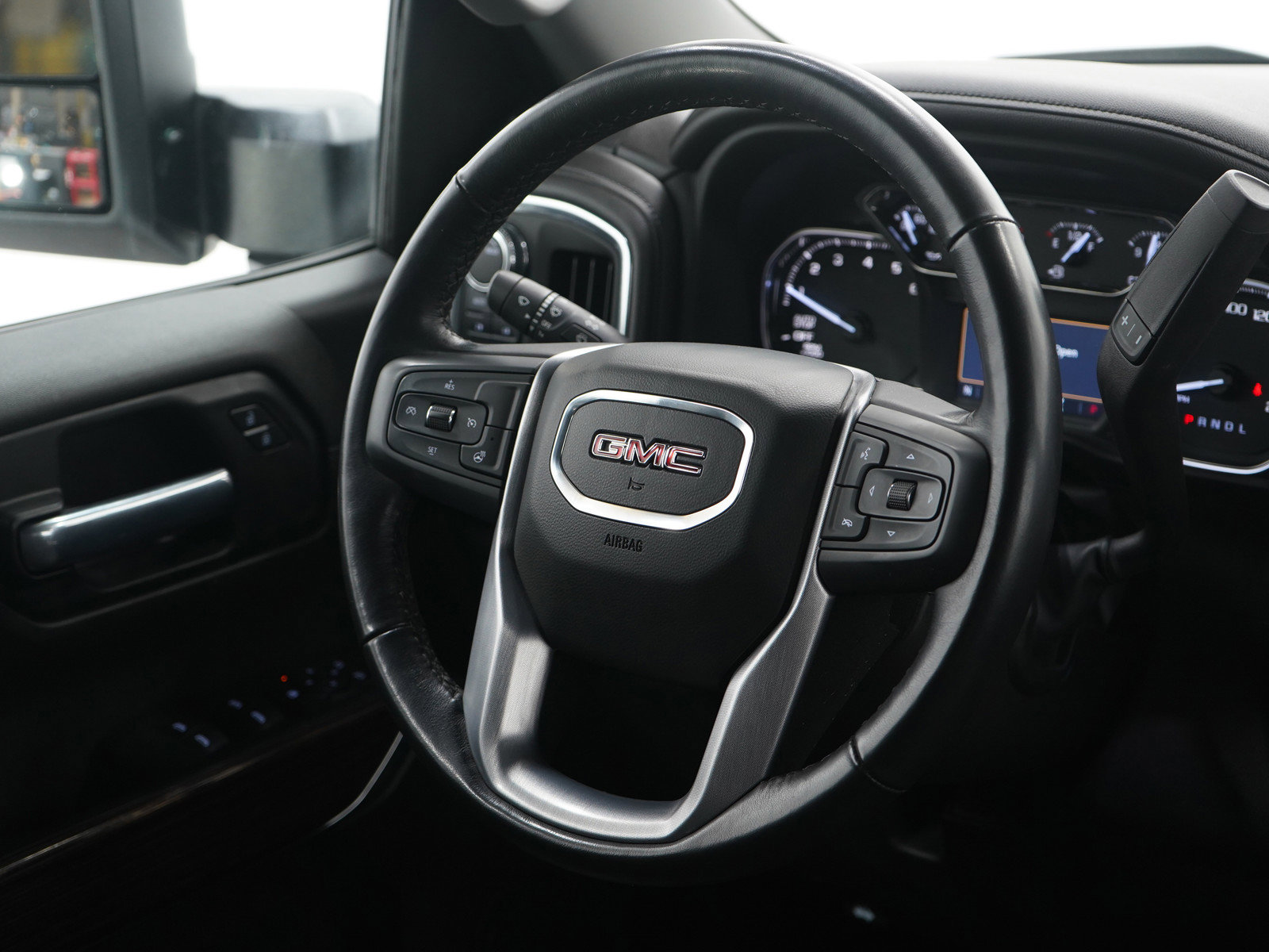 Used 2022 GMC Sierra 1500 Elevation image 16