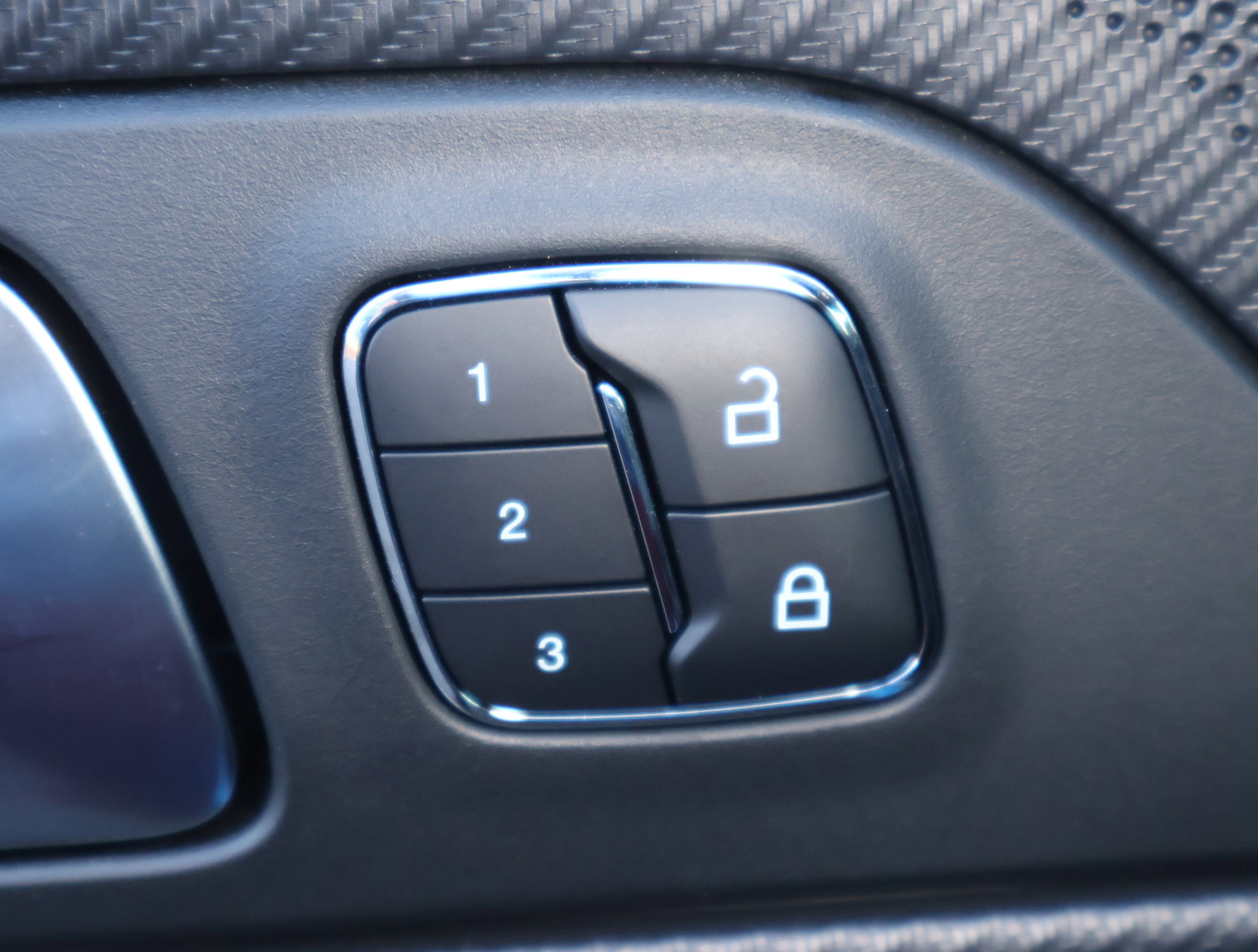 Used 2024 Ford Mustang GT Premium image 9