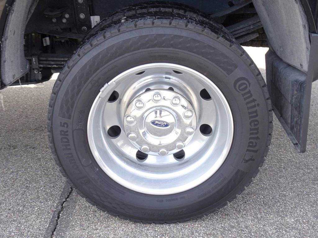 Used 2024 Ford F450 Limited w/ FX4 Off-Road Package image 26