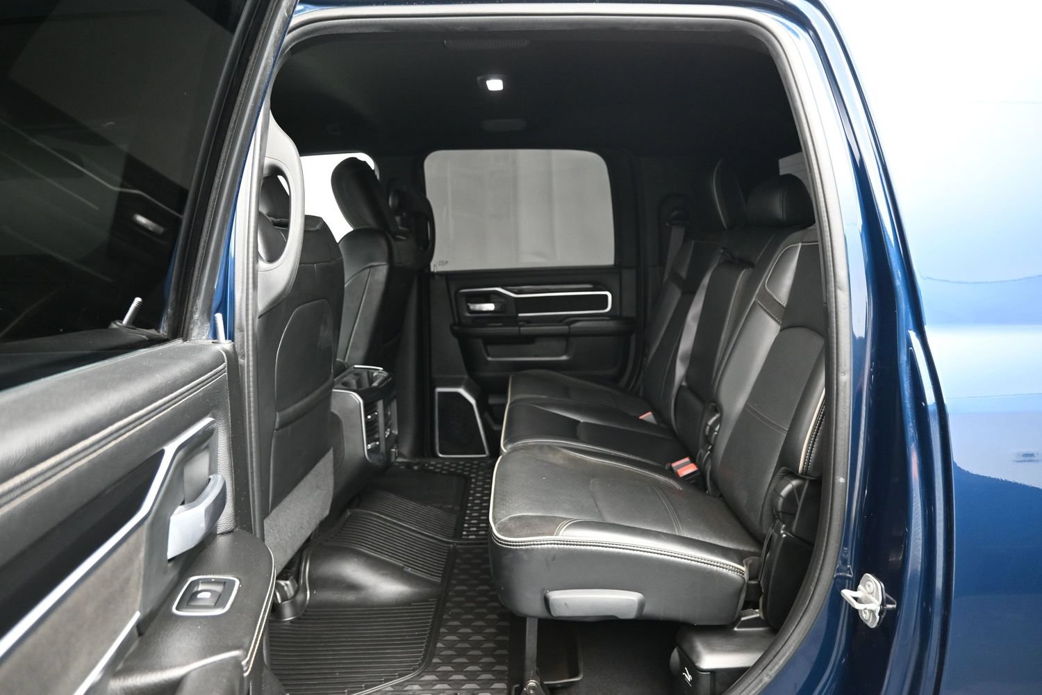 Used 2020 RAM 2500 Laramie AWD/4WD image 11