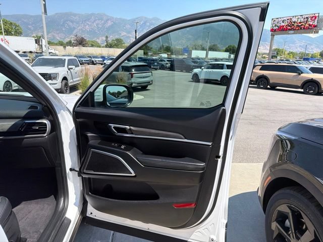 Certified 2025 Kia Telluride EX X-Line AWD/4WD image 36