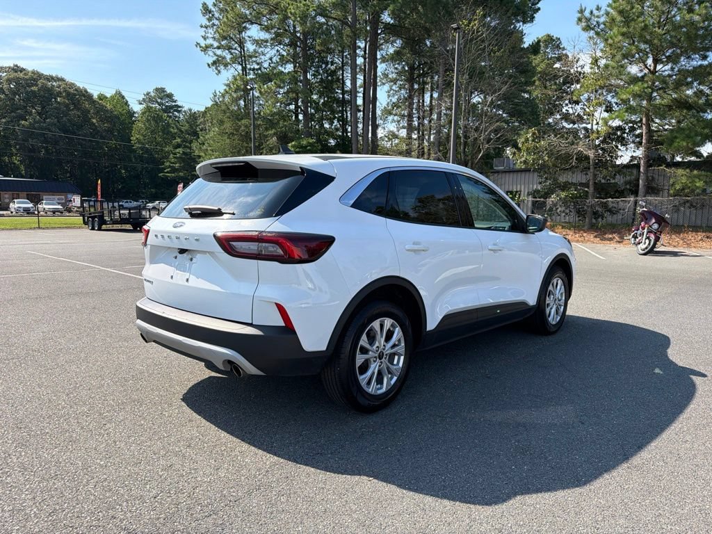 Used 2024 Ford Escape Active FWD image 5