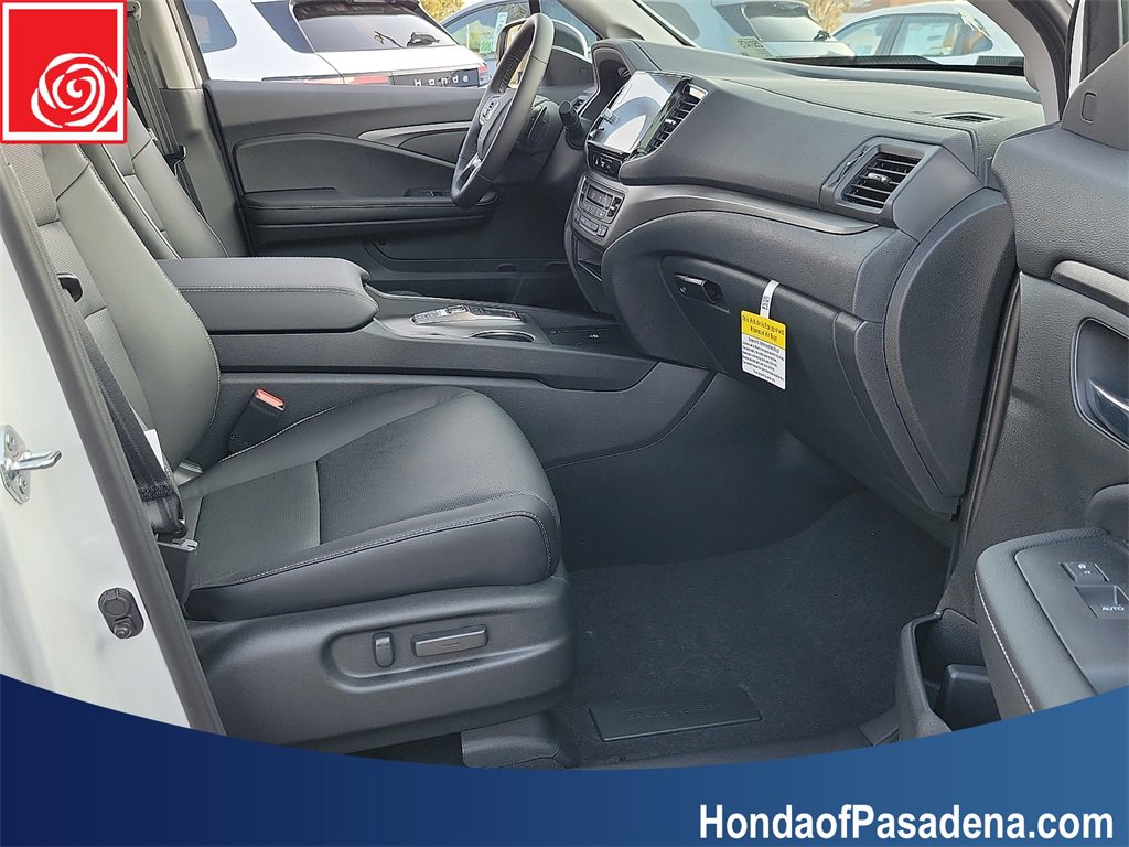 New 2025 Honda Ridgeline RTL image 14