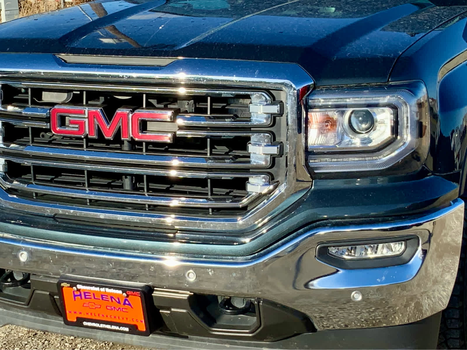Used 2018 GMC Sierra 1500 SLT w/ SLT Preferred Package image 13