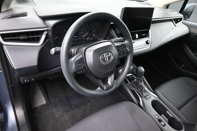 Used 2024 Toyota Corolla LE FWD image 90
