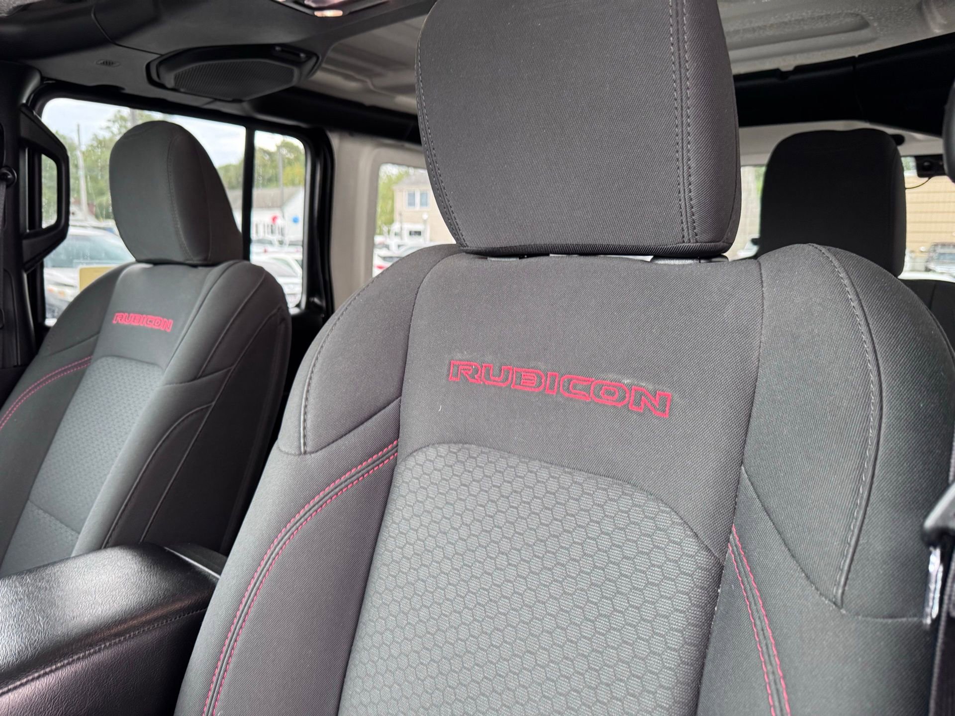 Used 2023 Jeep Wrangler Unlimited Rubicon w/ Dual Top Group image 19