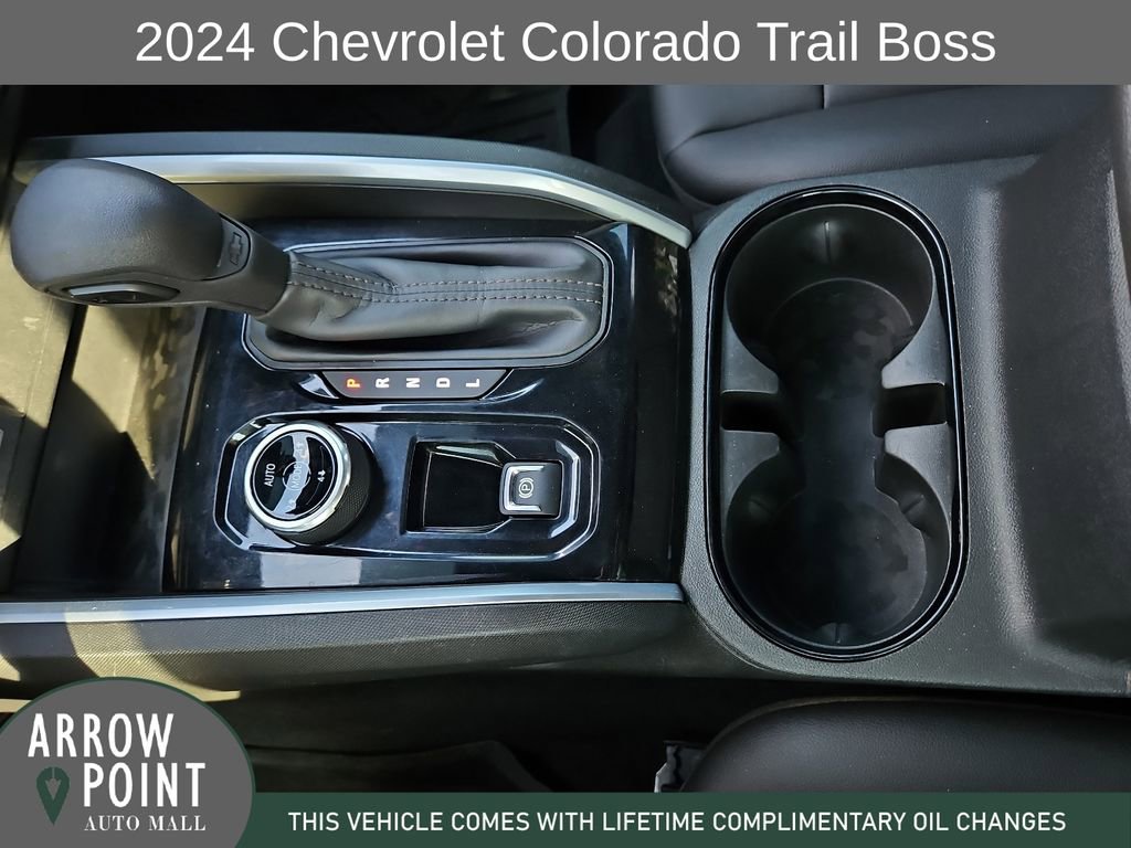 Used 2024 Chevrolet Colorado Trail Boss w/ Advanced Trailering Package image 28