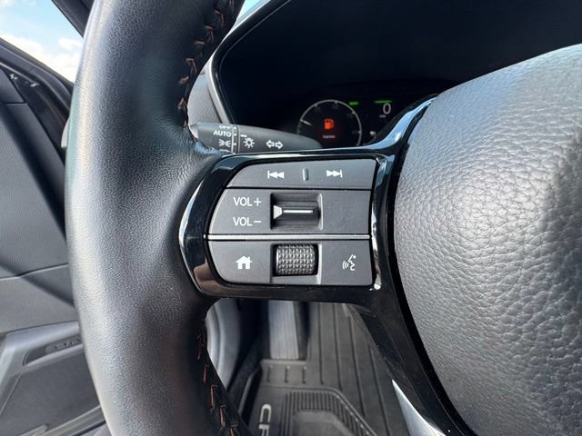 Used 2025 Honda CR-V Sport Touring image 14