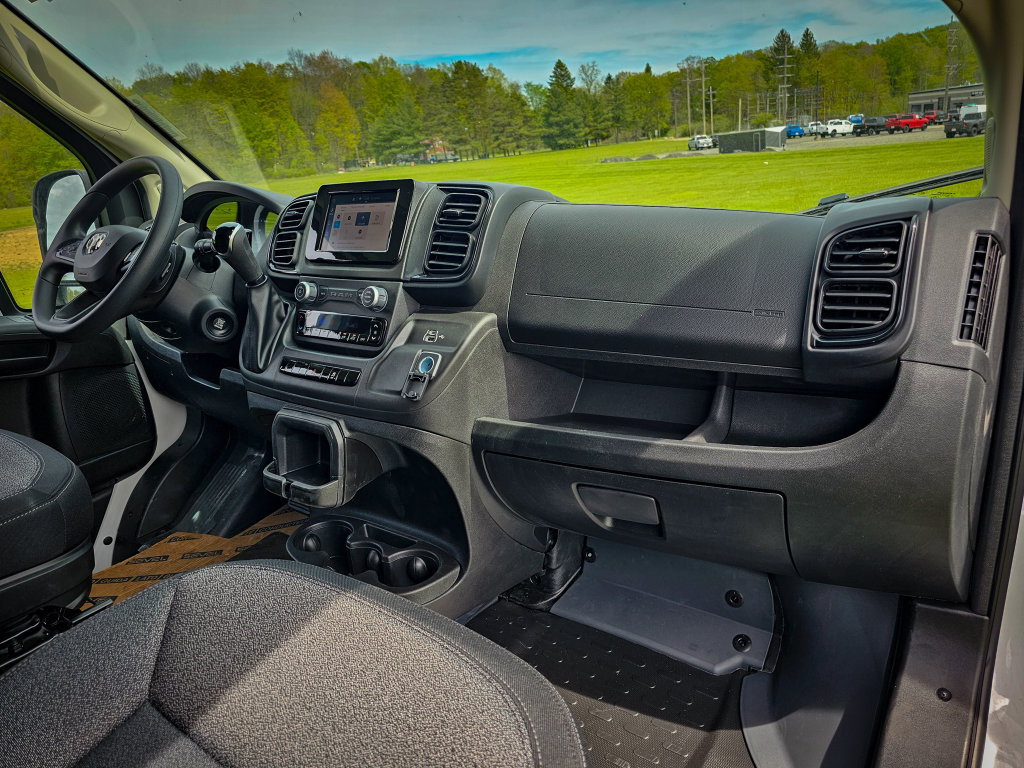 New 2026 RAM ProMaster 2500 w/ Convenience Group FWD image 37