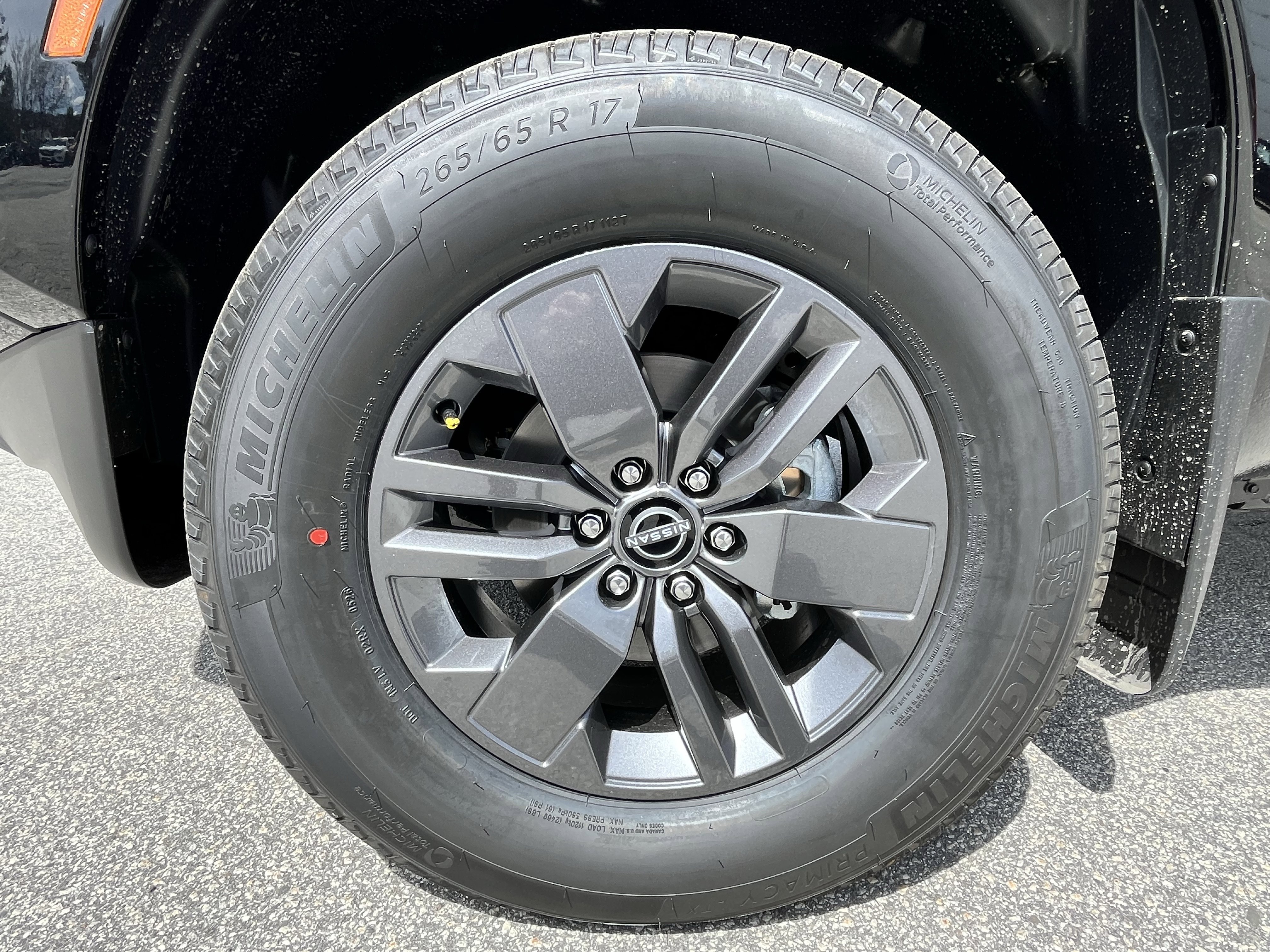 New 2026 Nissan Frontier SV image 12