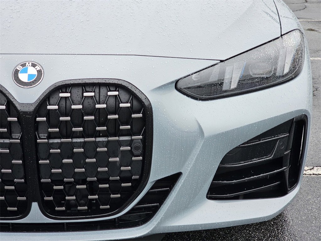 New 2026 BMW 430i Coupe w/ M Sport Package image 9