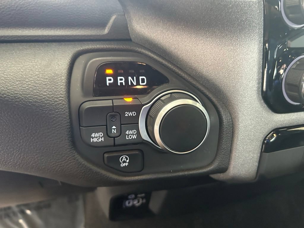 Used 2025 RAM 1500 Tradesman AWD/4WD image 9