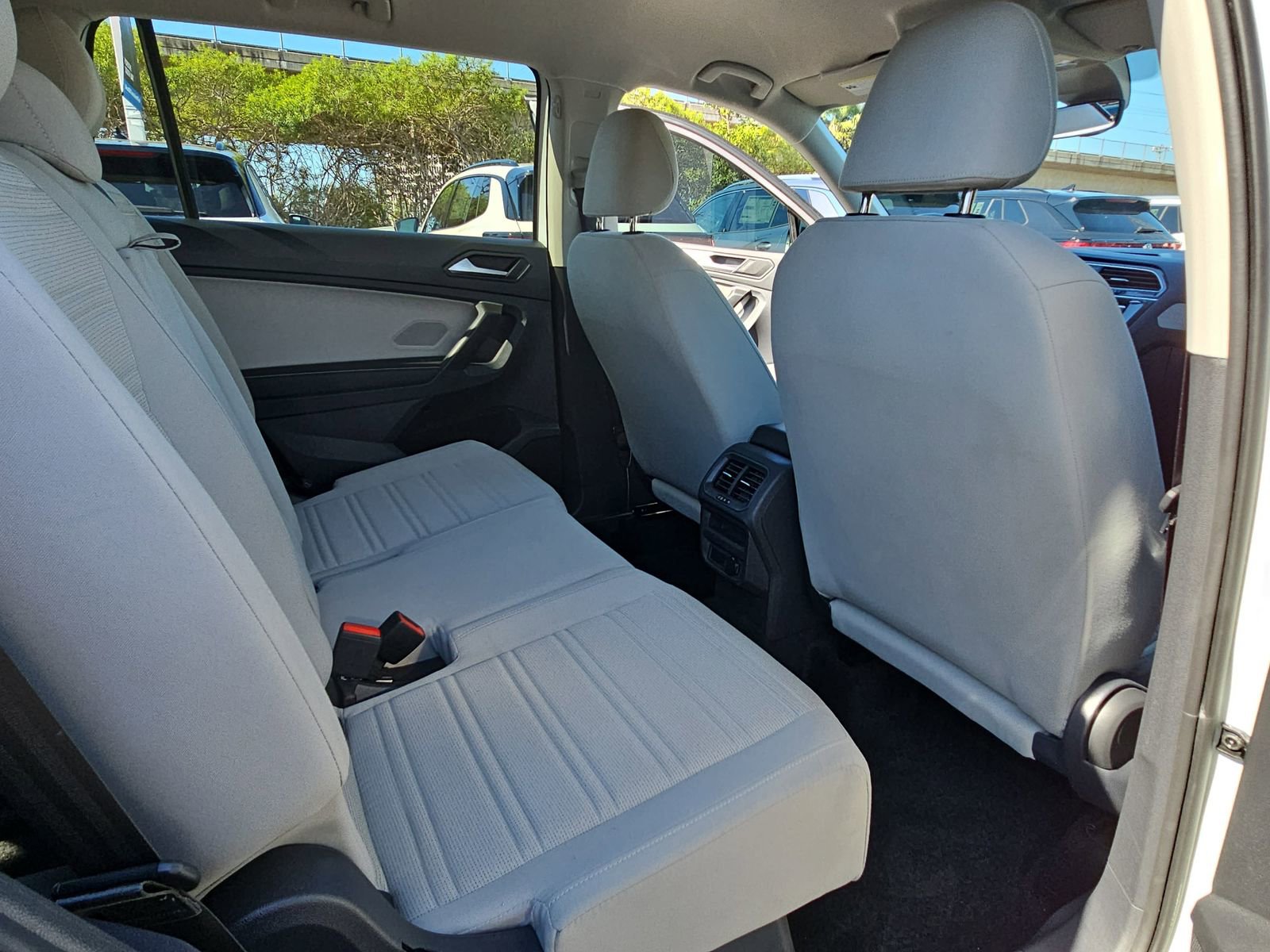 Used 2024 Volkswagen Tiguan S image 11